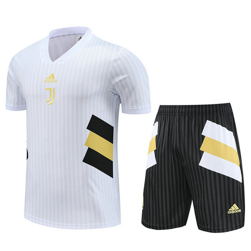 completo formaziones calcio juventus a poco prezzo 2023 icone vintage uomo